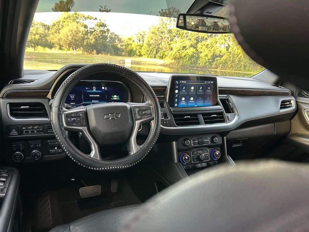 Thumbnail: 2022 Chevrolet Suburban - 12