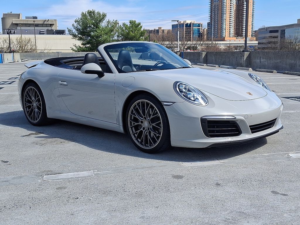 Thumbnail: 2018 Porsche 911 - 7