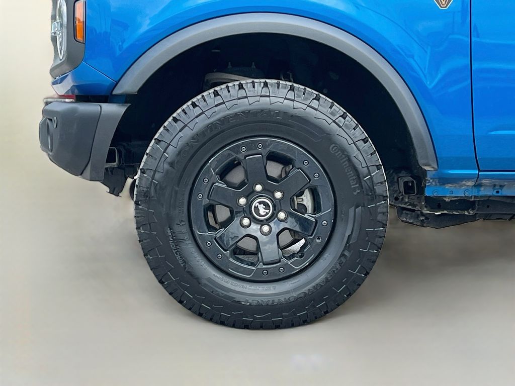 2022 Ford Bronco Badlands Blue at DeMontrond Ford