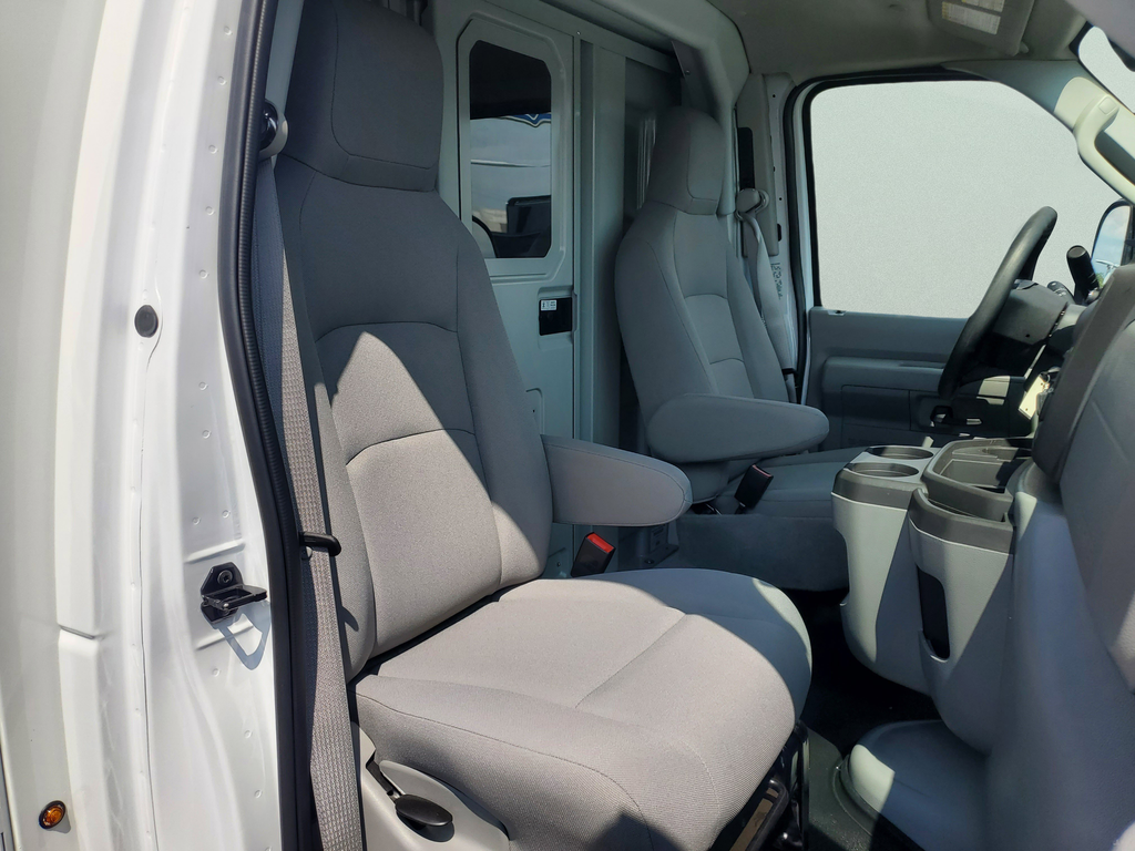 New 2026 White Ford Base image 25