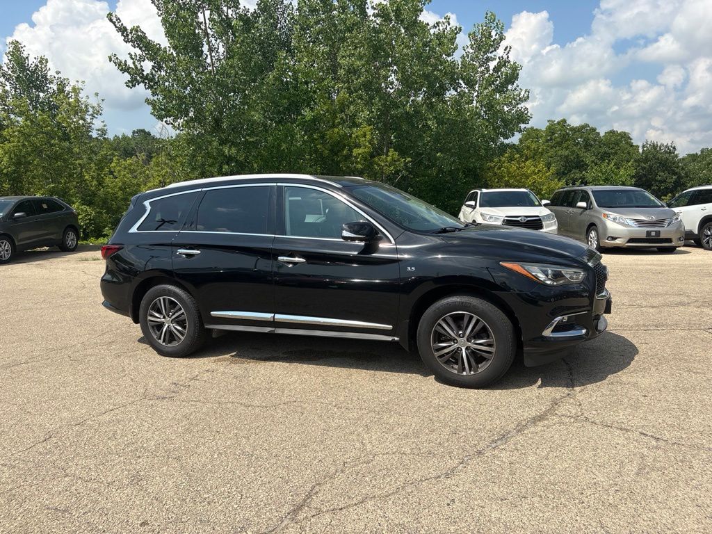 2019 INFINITI QX60 Luxe AWD