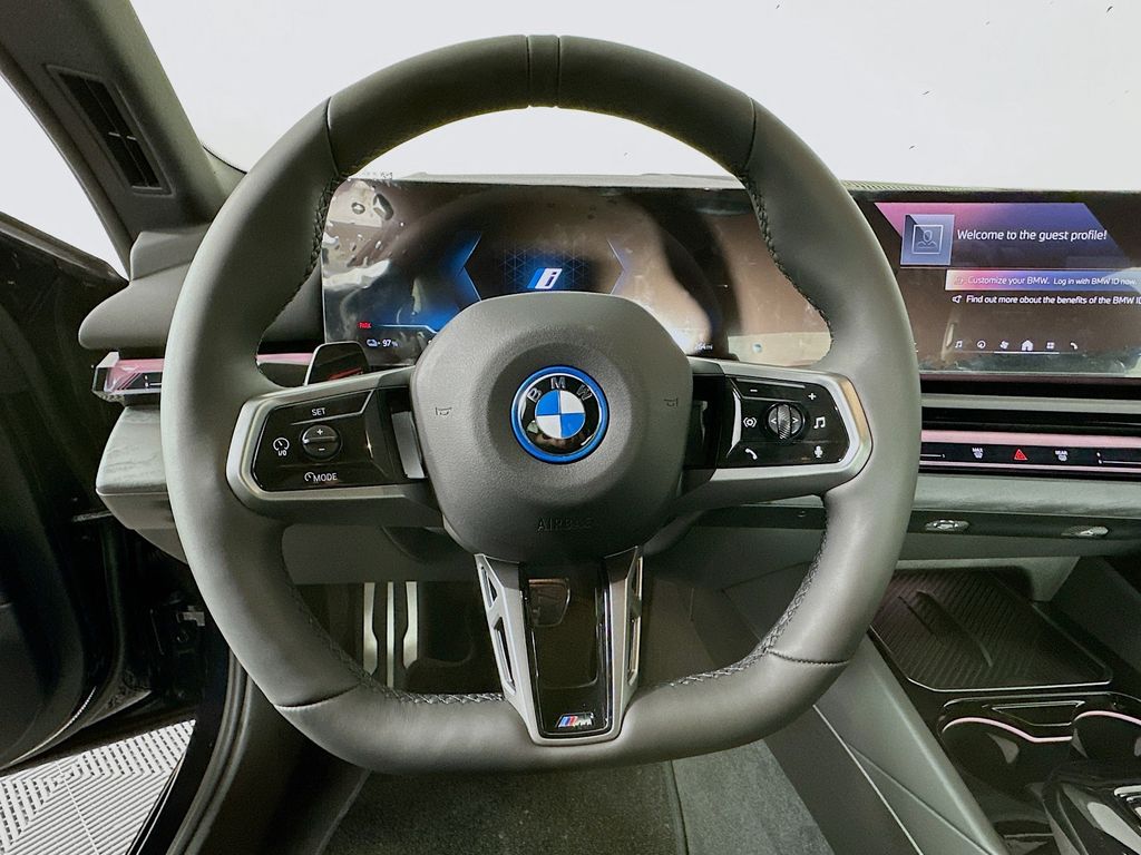 Thumbnail: 2024 BMW i5 - 10