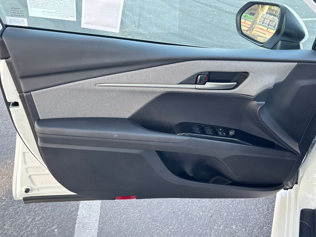 Thumbnail: 2025 Toyota Camry - 26