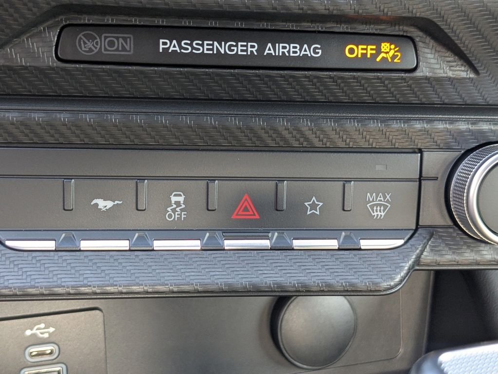 2025 Ford Mustang Dark Horse Fastback