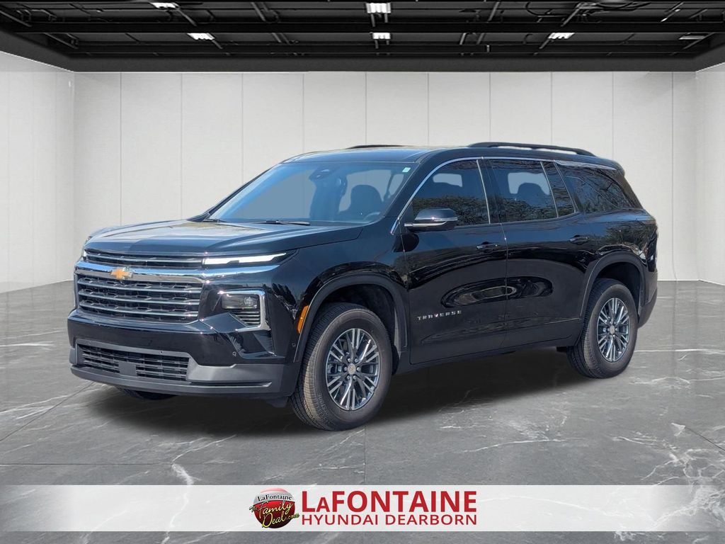 2024 Chevrolet Traverse LT