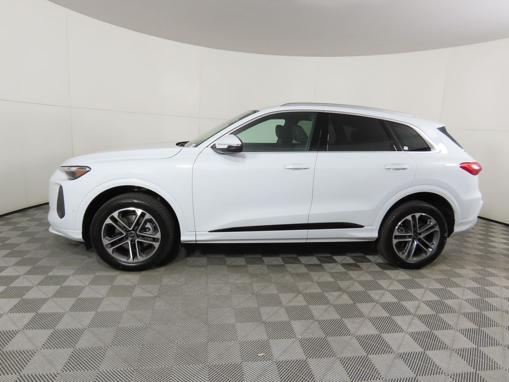 2025 Audi Q5 Premium 8