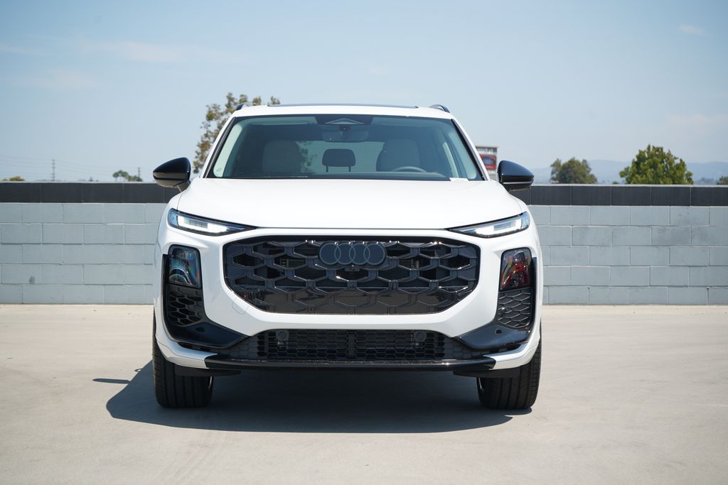 Thumbnail: 2026 Audi Q3 - 5