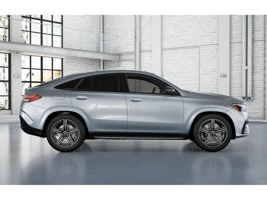 Thumbnail: 2026 Mercedes-Benz GLE - 2