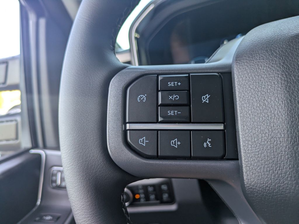 2026 Ford F-350 Super Duty LARIAT