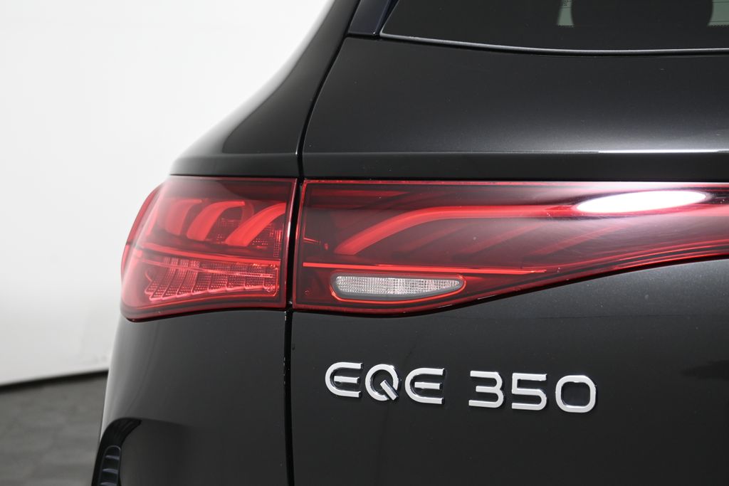 Thumbnail: 2023 Mercedes-Benz EQE - 12