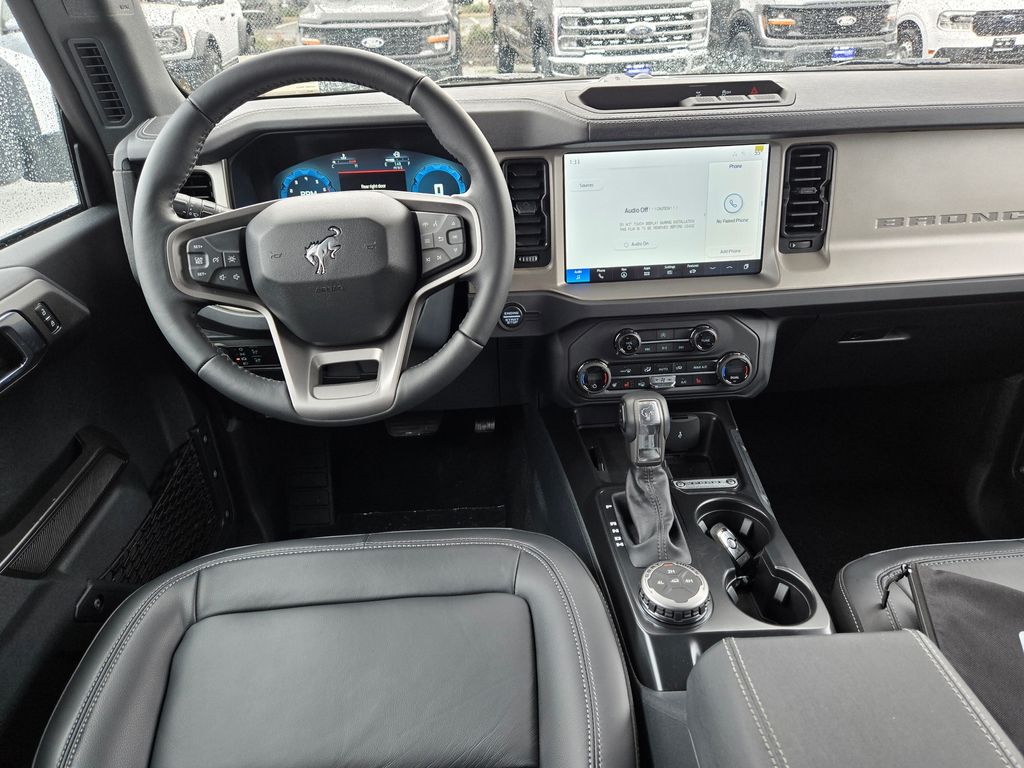 New 2025 Ford Bronco Outer Banks