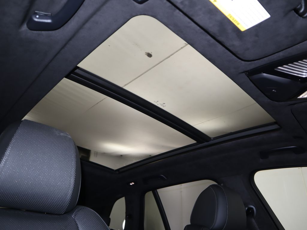 Thumbnail: 2026 BMW X5 - 19