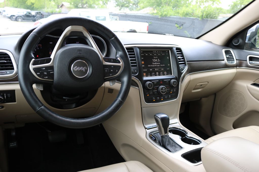 Used Car 2017 Jeep Grand Cherokee  Limited For Sale Under $20,000 In Austin, Texas