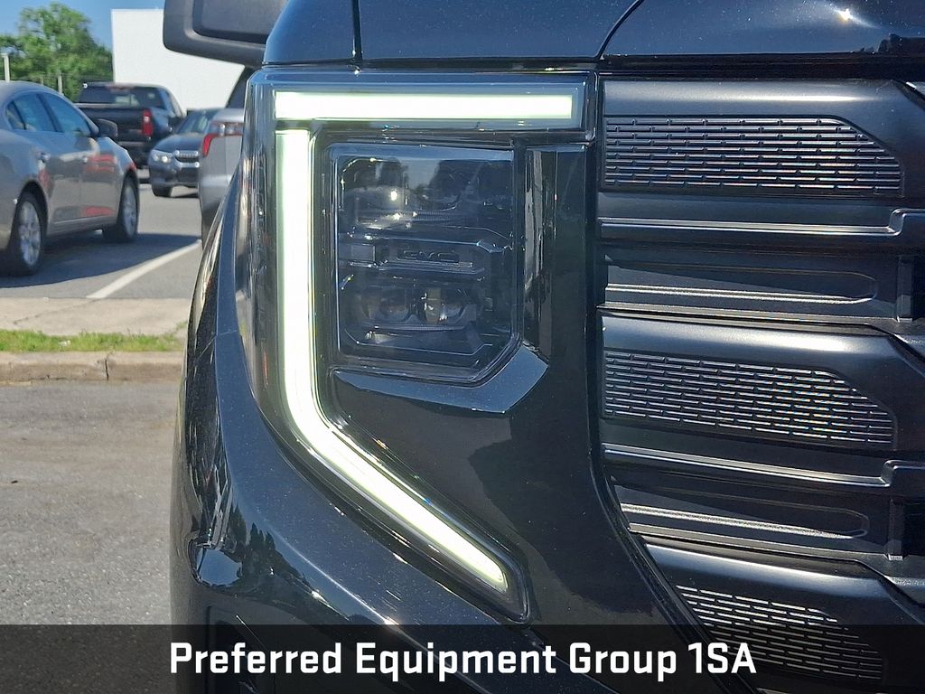 2024 GMC Sierra 1500 Pro Black at South Hills CDJR