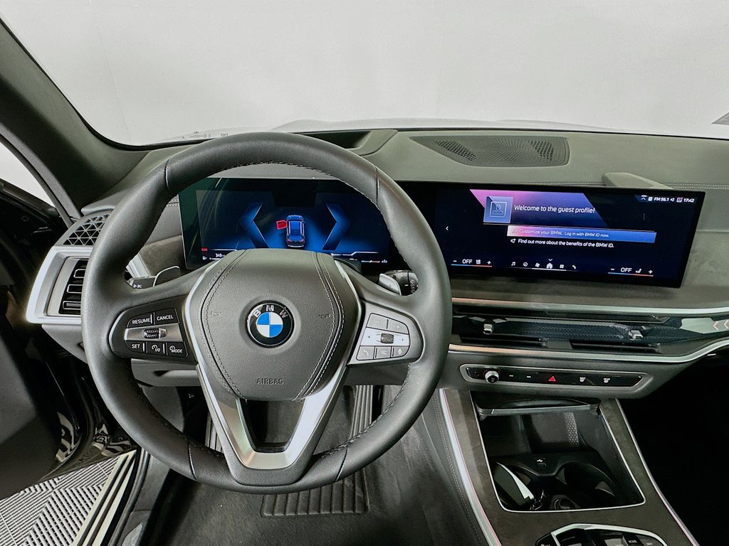 Thumbnail: 2025 BMW X5 - 11