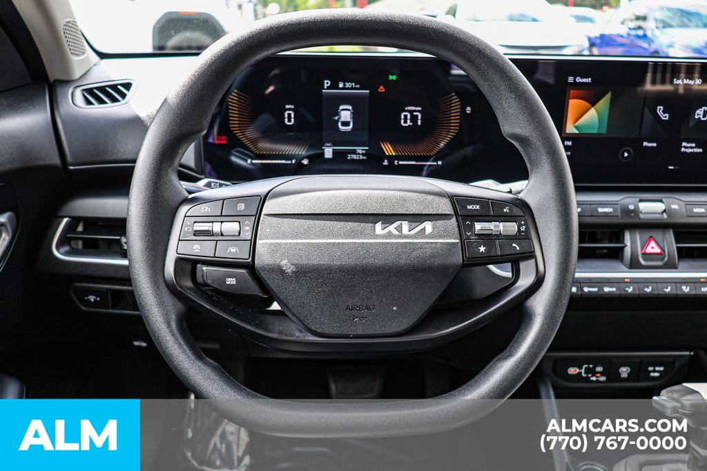 Used 2025 Gray Kia LXS image 30