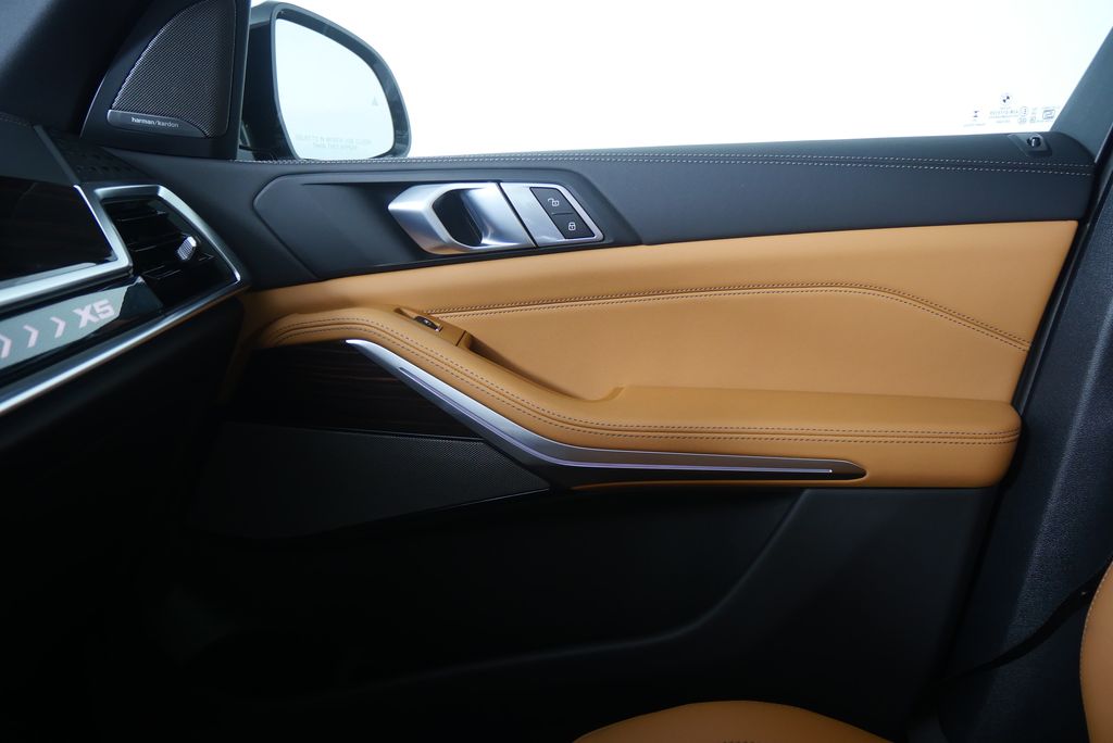 Thumbnail: 2026 BMW X5 - 24