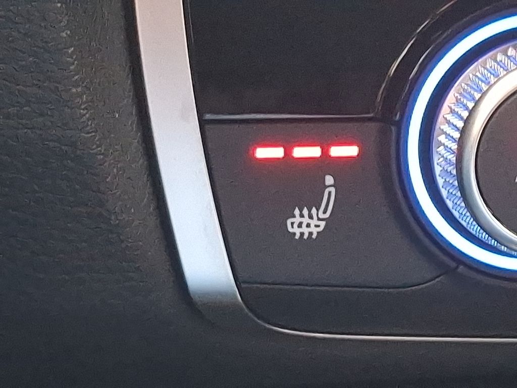 Thumbnail: 2025 Audi Q3 - 23