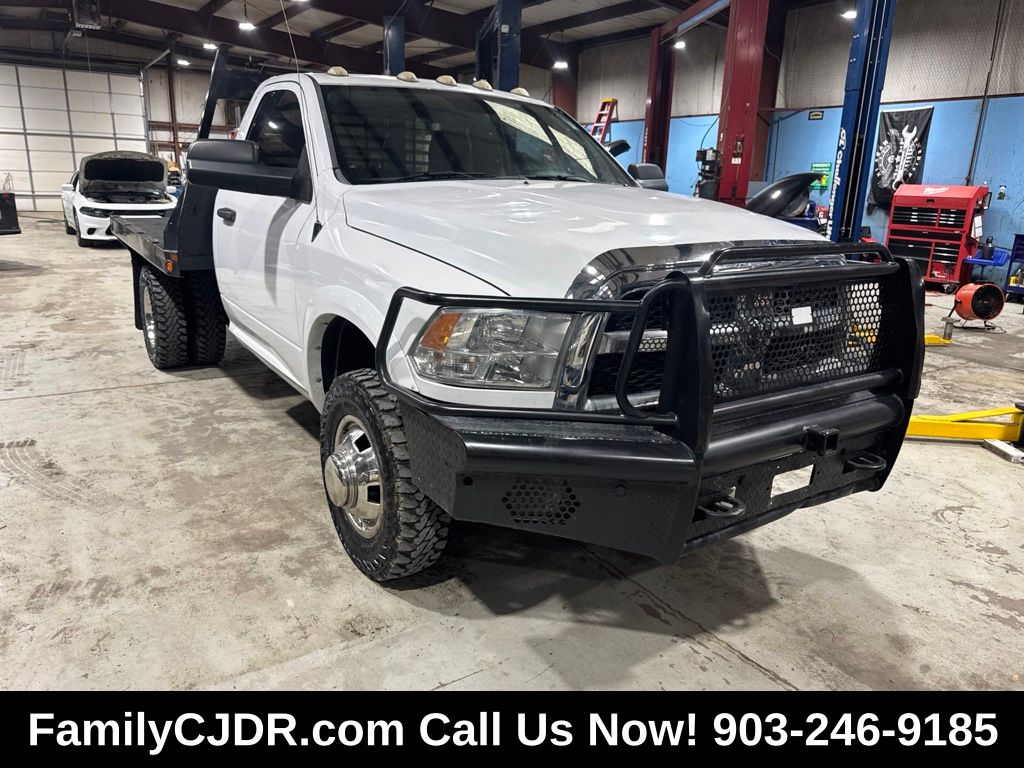 Bright White Clearcoat 2016 RAM 3500 Chassis Pickup Truck Four-Wheel Drive 6-Speed Automatic