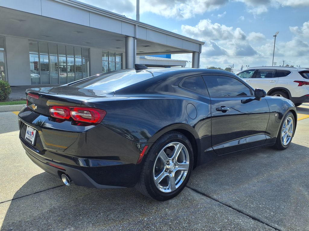 Used 2022 Black Chevrolet 1LT image 6