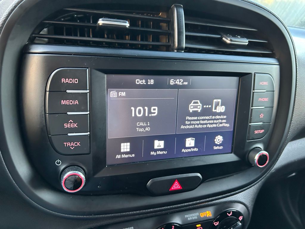 Thumbnail: 2020 Kia Soul - 23