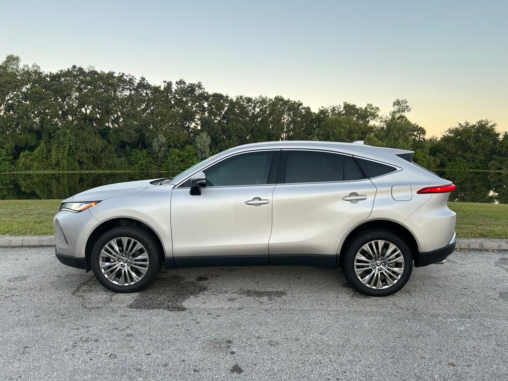 Thumbnail: 2023 Toyota Venza - 2