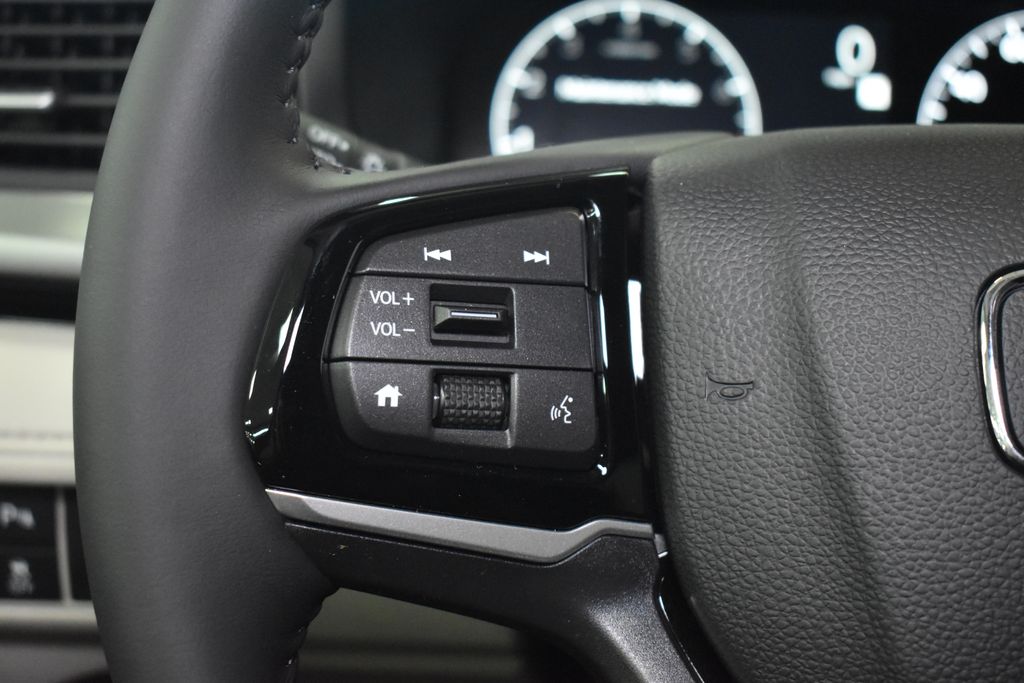Thumbnail: 2026 Honda Odyssey - 16
