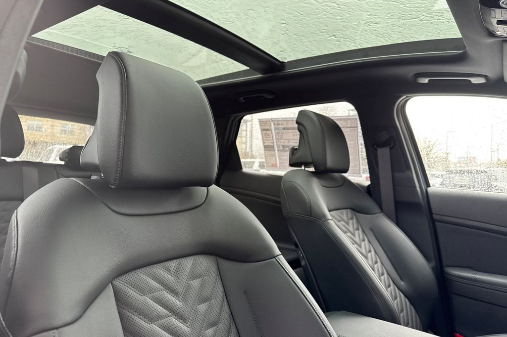 new 2026 Kia Sportage Hybrid car, priced at $37,405