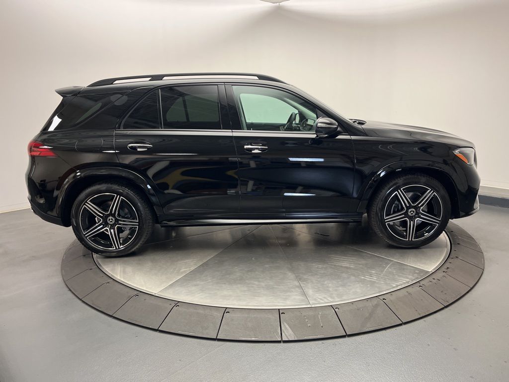 Thumbnail: 2026 Mercedes-Benz GLE - 8