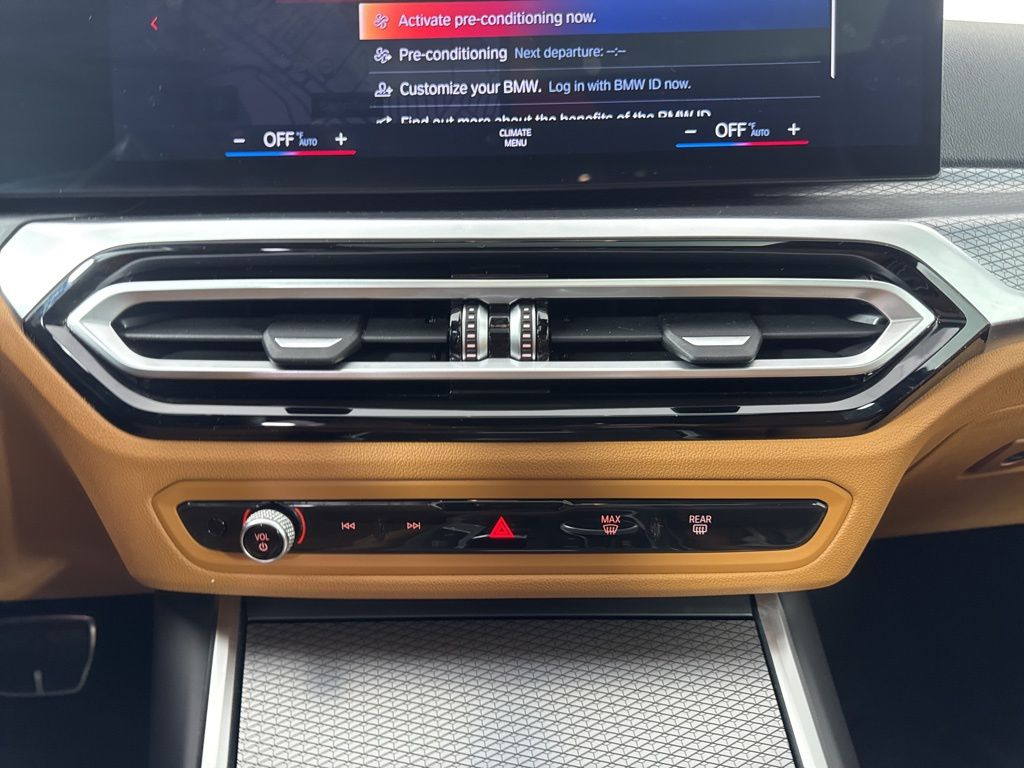 Thumbnail: 2023 BMW 3 Series - 19