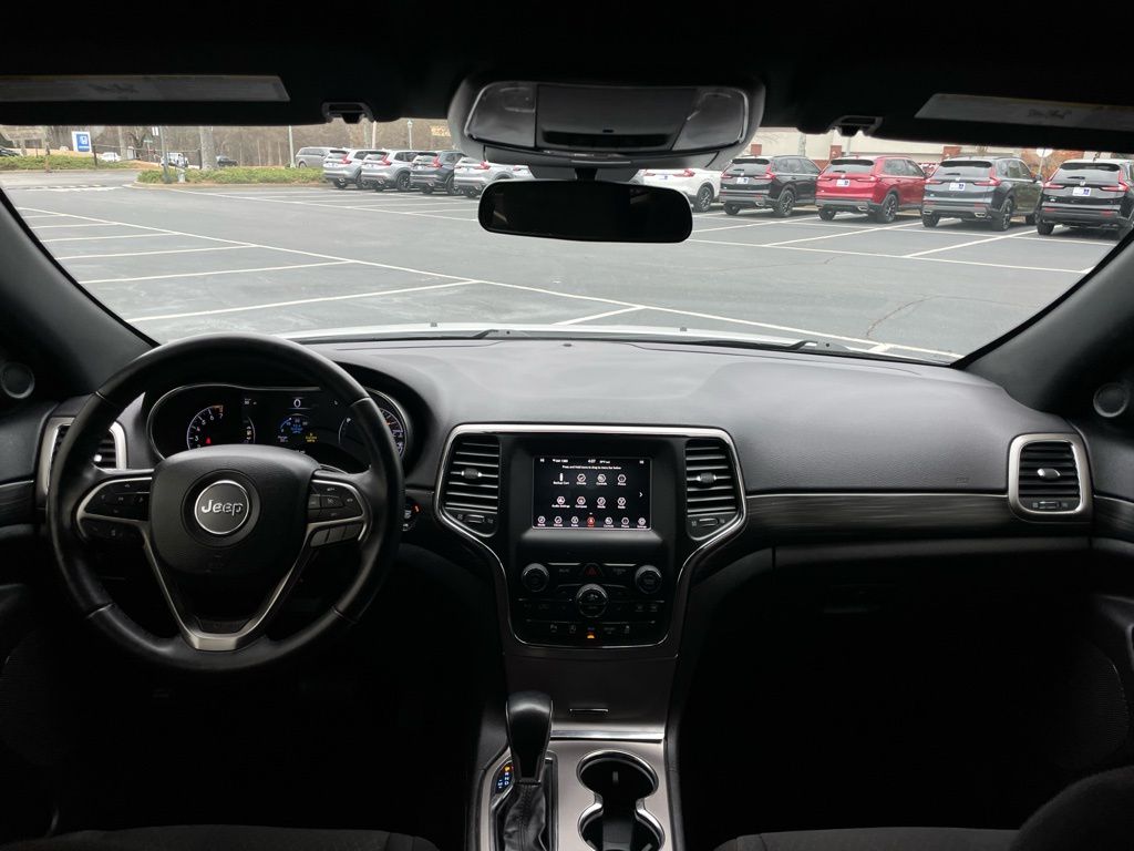 Thumbnail: 2021 Jeep Grand Cherokee - 10