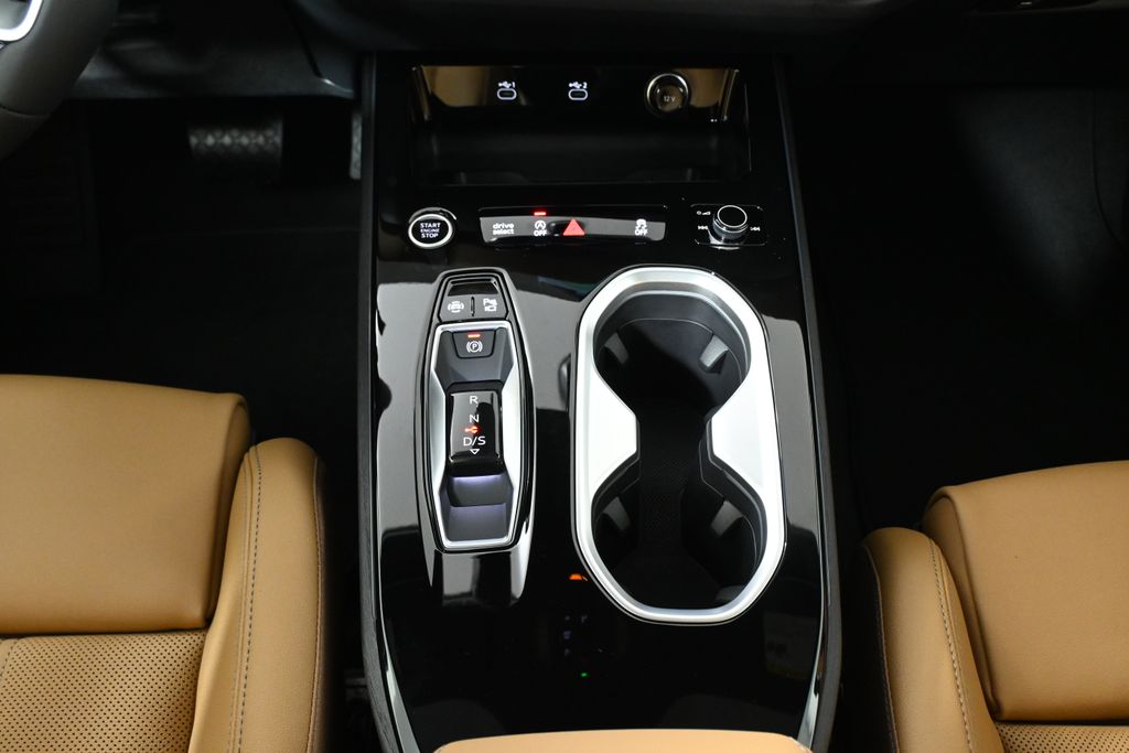 Thumbnail: 2026 Audi A6 - 18