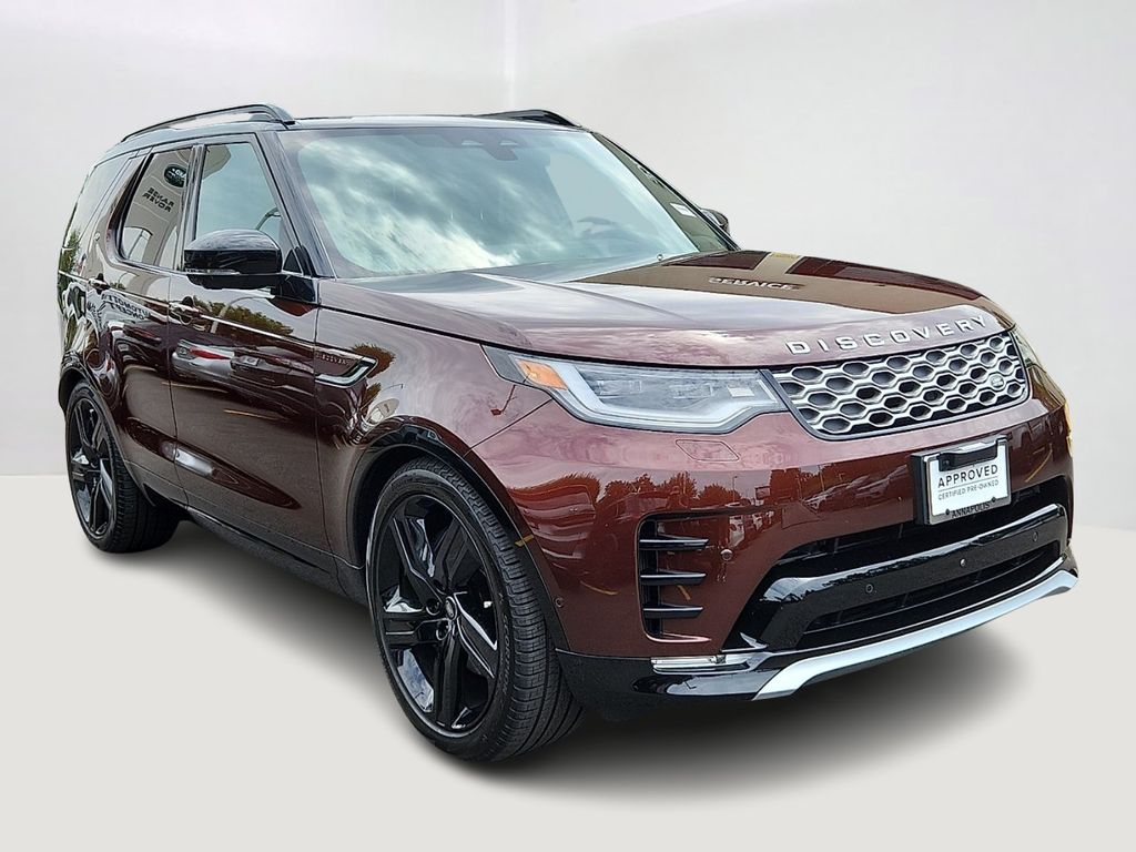 Thumbnail: 2026 Land Rover Discovery - 3