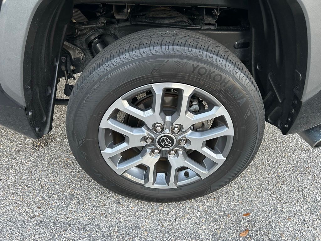 Thumbnail: 2023 Toyota Tundra - 9