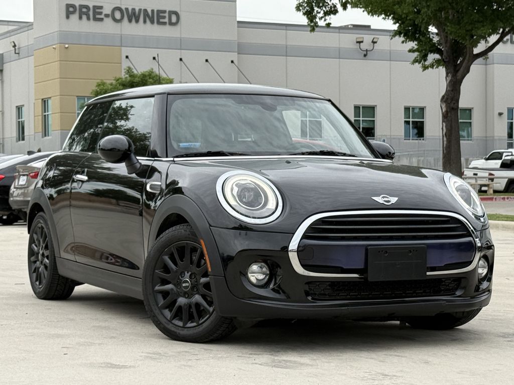 Midnight Black Metallic 2016 MINI Cooper 2-Door Hatchback FWD Hatchback Front-Wheel Drive 6-Speed Automatic