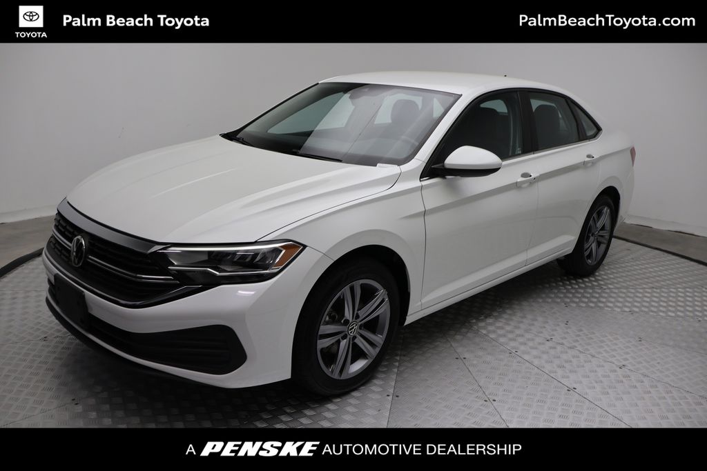 Thumbnail: 2022 Volkswagen Jetta - 1