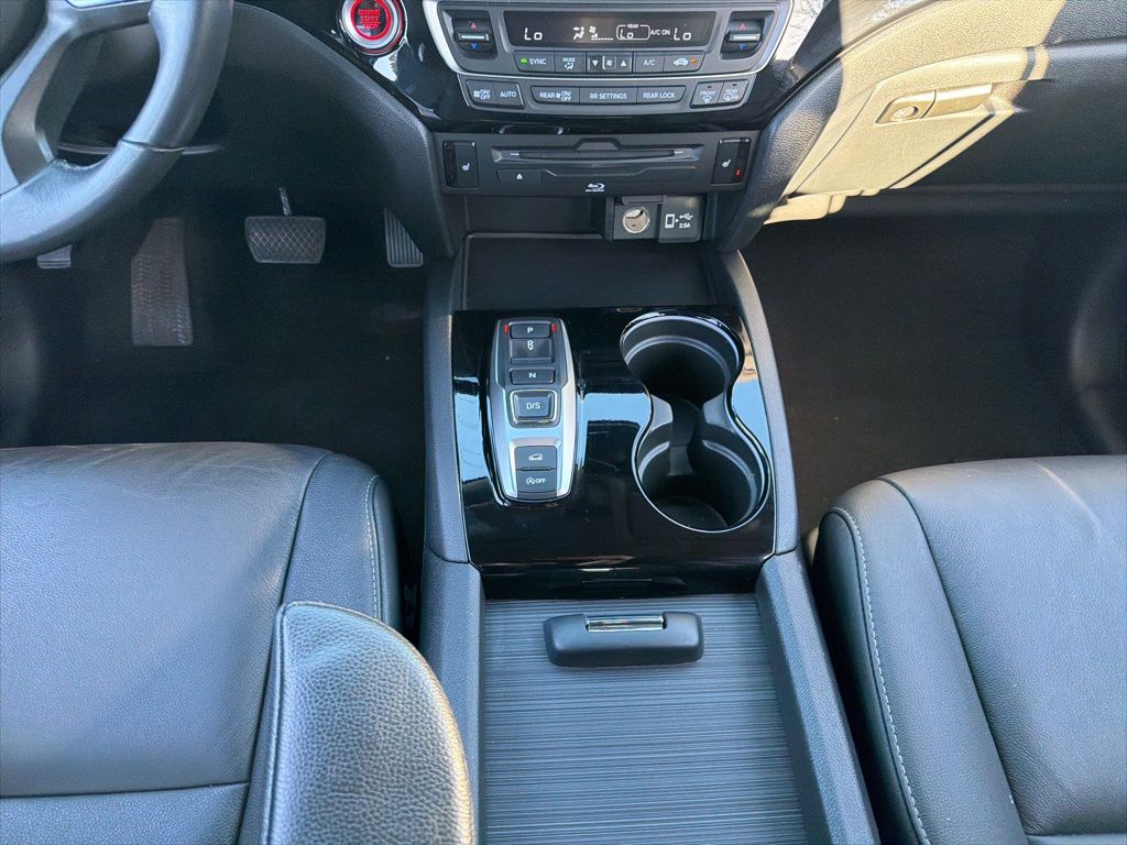 Thumbnail: 2022 Honda Pilot - 17