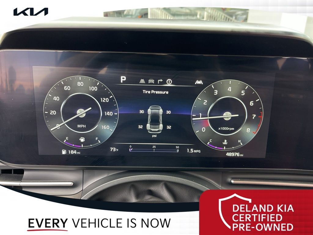 Used 2024 Kia Carnival Van