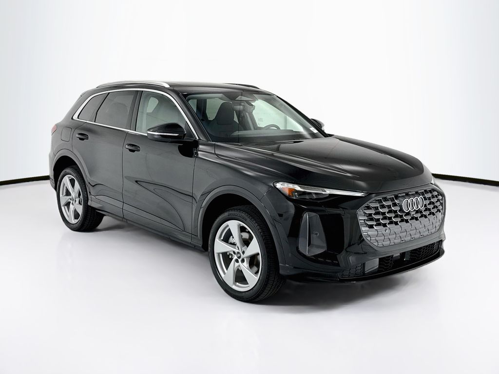 Thumbnail: 2026 Audi Q5 - 3