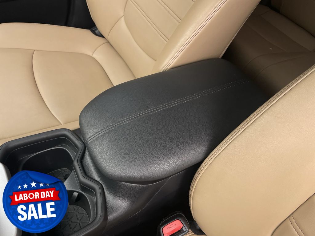 Used 2021 Toyota RAV4 SUV