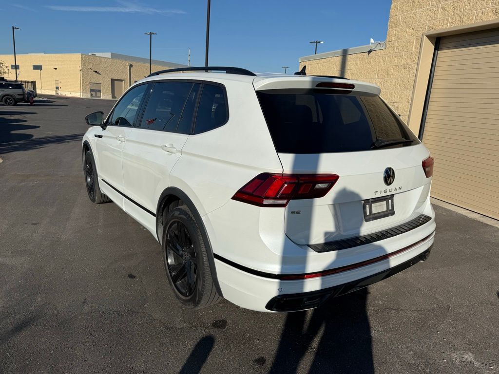 Thumbnail: 2023 Volkswagen Tiguan - 6