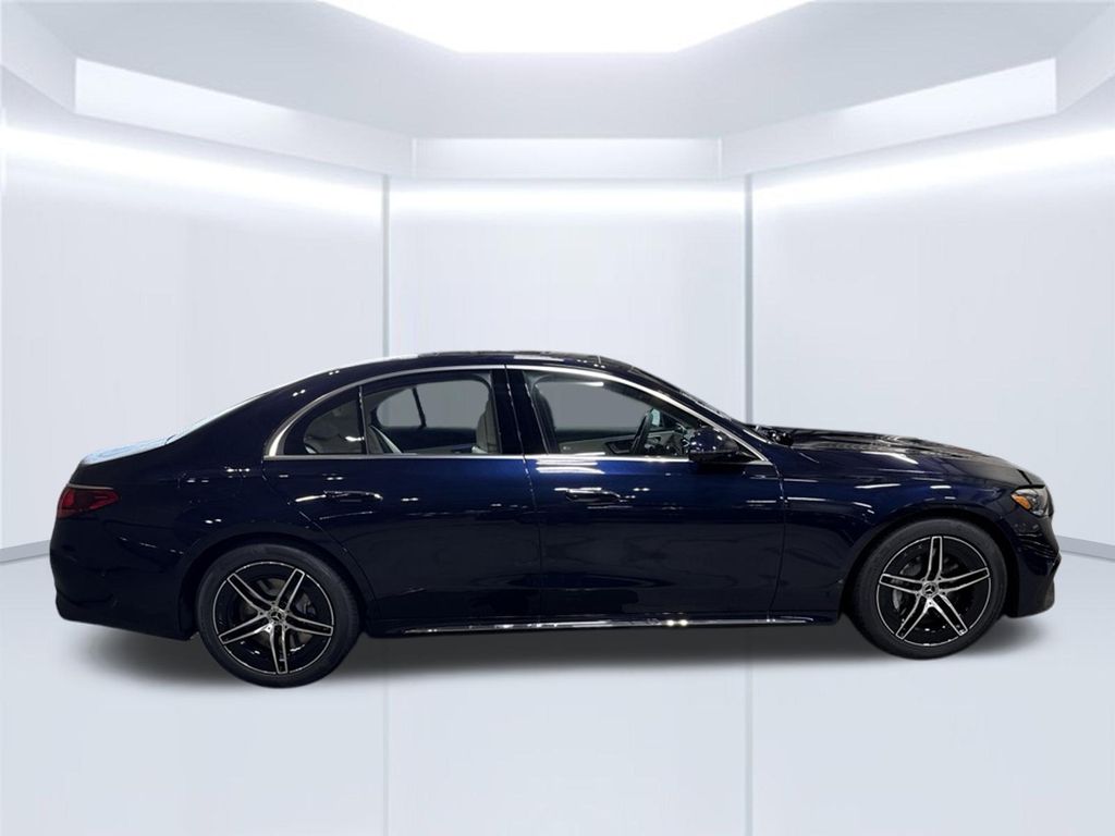 Thumbnail: 2027 Mercedes-Benz E-Class - 6