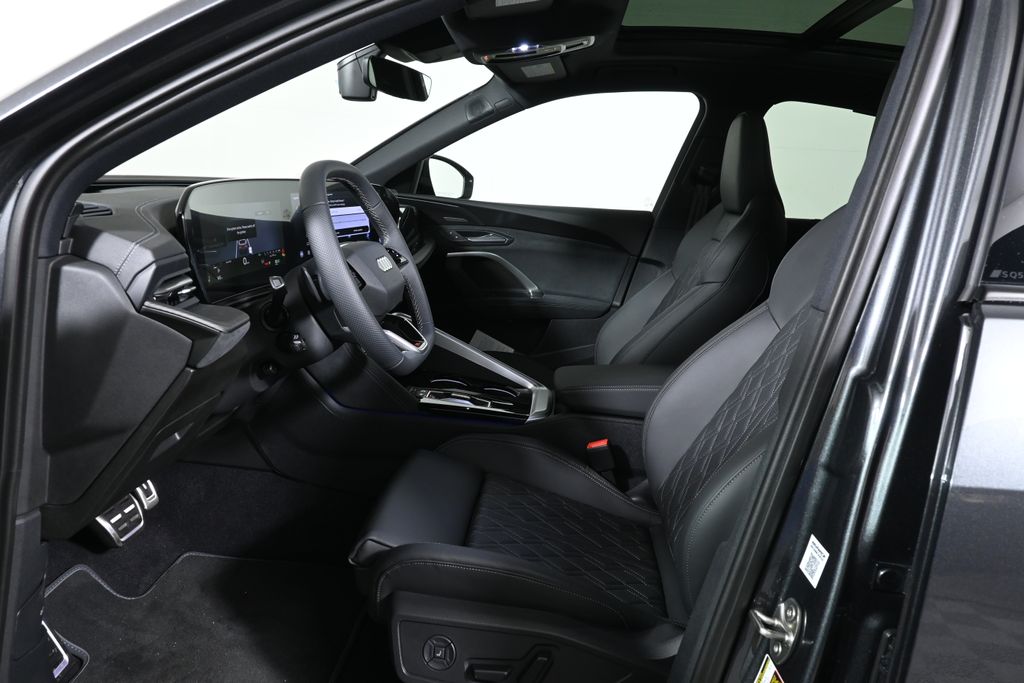 Thumbnail: 2026 Audi SQ5 - 3