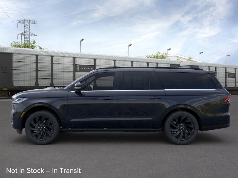 2025 Lincoln Navigator Reserve 3