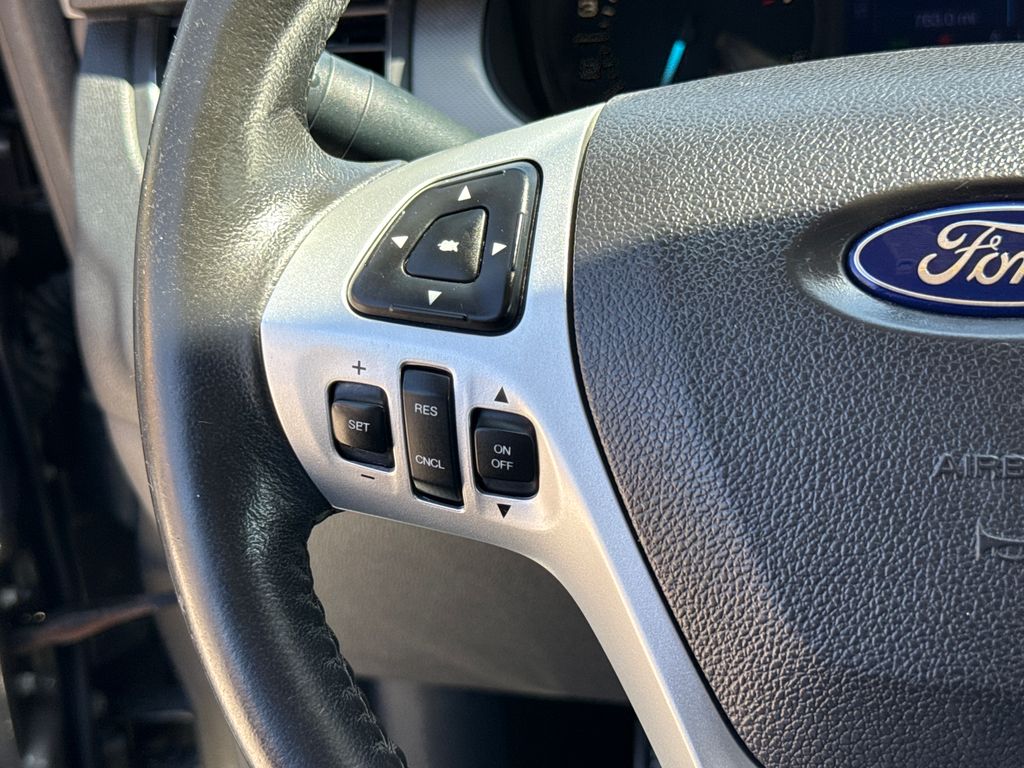 Used 2013 Gray Ford SEL image 15