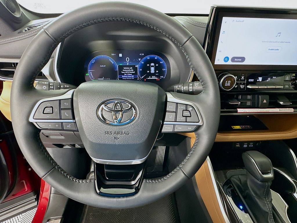 Thumbnail: 2026 Toyota Highlander - 11