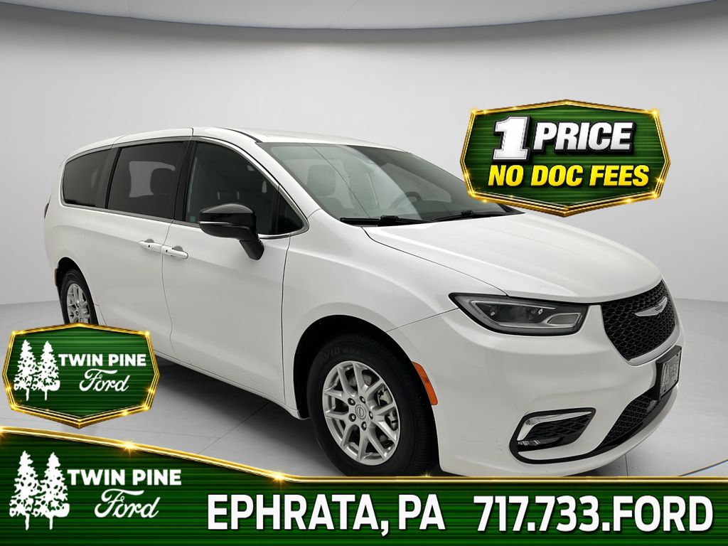 Bright White Clearcoat 2025 Chrysler Pacifica Minivan Front-Wheel Drive 9-Speed Automatic