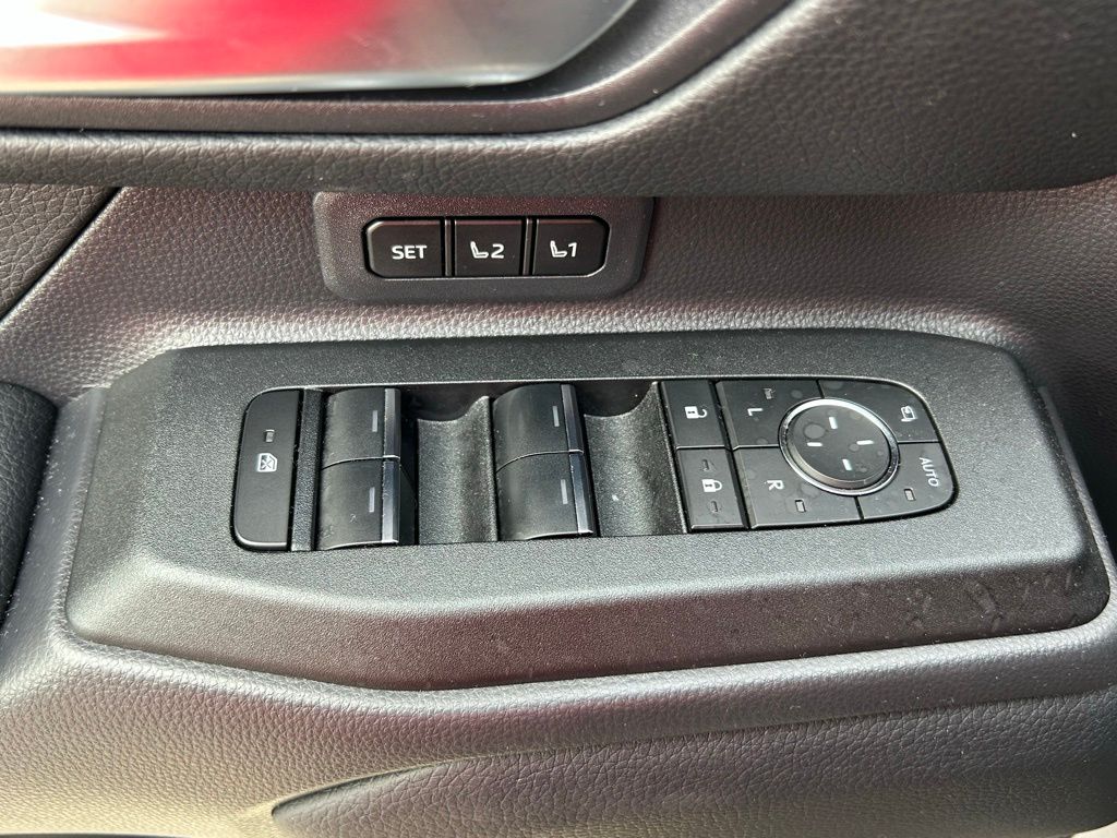 Thumbnail: 2025 Toyota Land Cruiser - 17