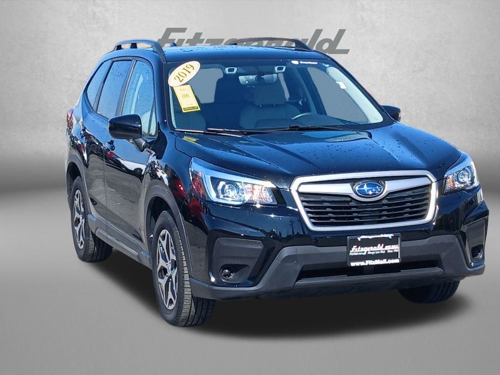 2025 Subaru Forester Premium Crossover AWD