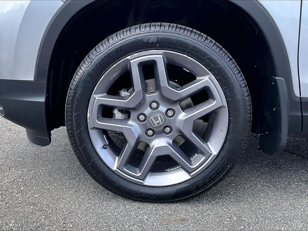 2023 Honda Passport — photo 7